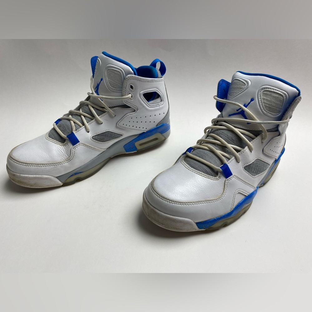 Jordan Flight Club 91 'Photo Blue'. Size 8. Style Code 555475-104